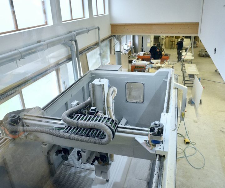 menuiserie et agencement en résine de synthèse sur mesure type krion corian varicor hi macs kerrock vecor meganite