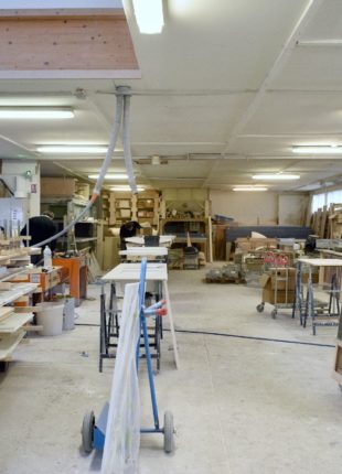 menuiserie et agencement en résine de synthèse sur mesure type krion corian varicor hi macs kerrock vecor meganite
